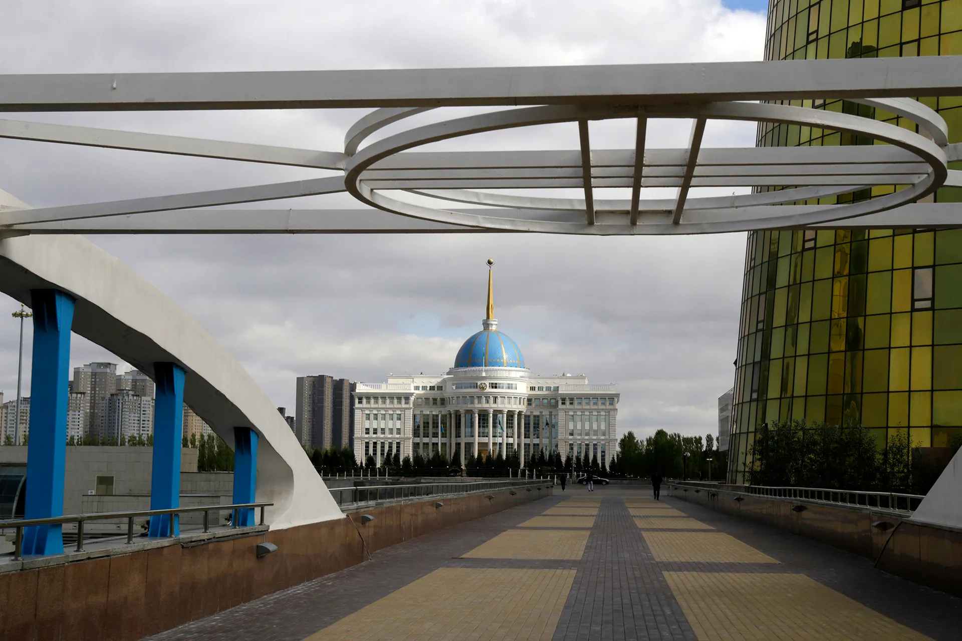 Капитал - Реорганизована структура Администрации президента