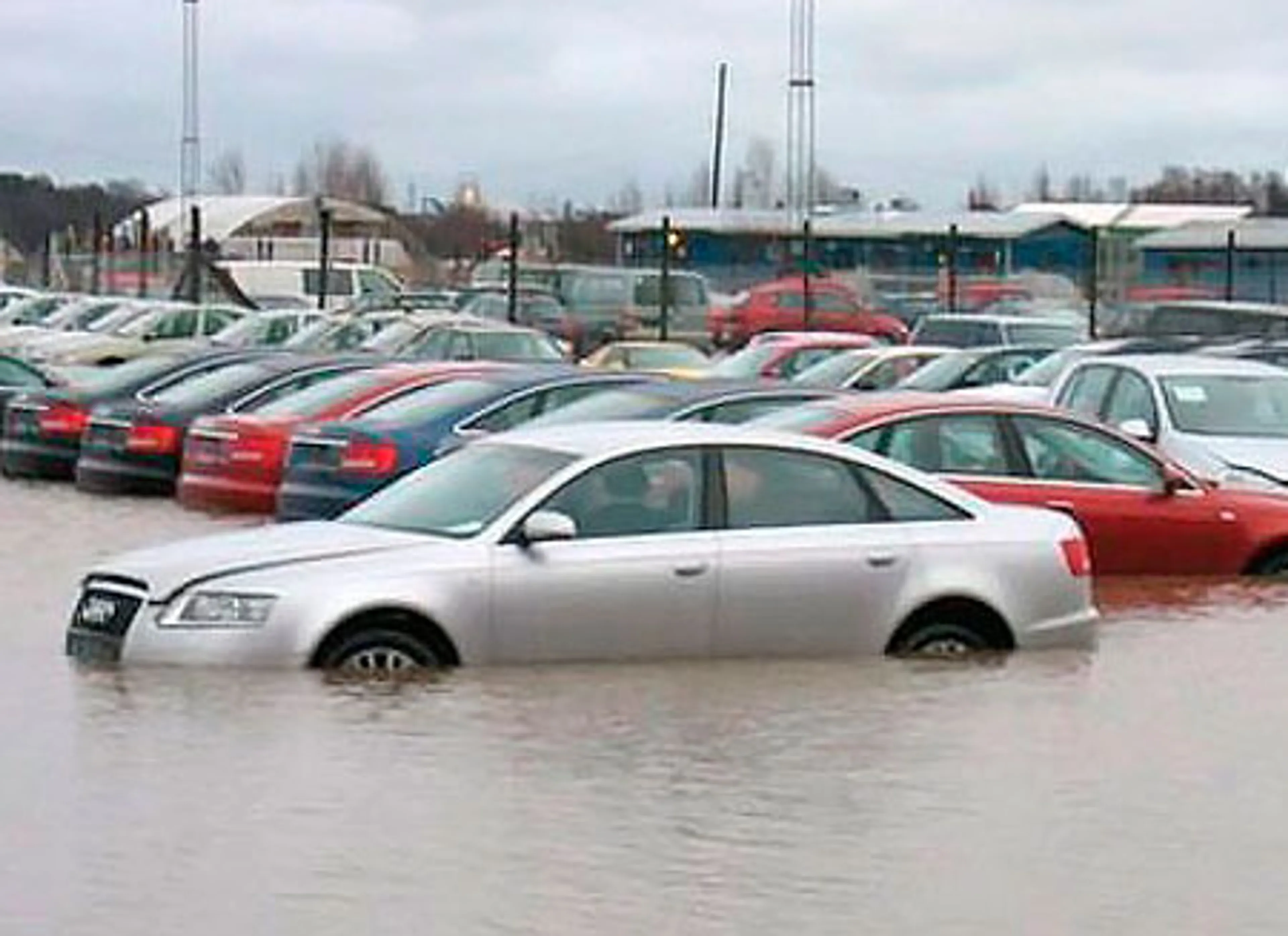 Капитал - На рынок хлынули автомобили-утопленники