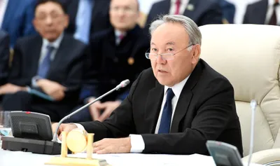 В Казахстане появится словарь гуманитарной и экономической лексики