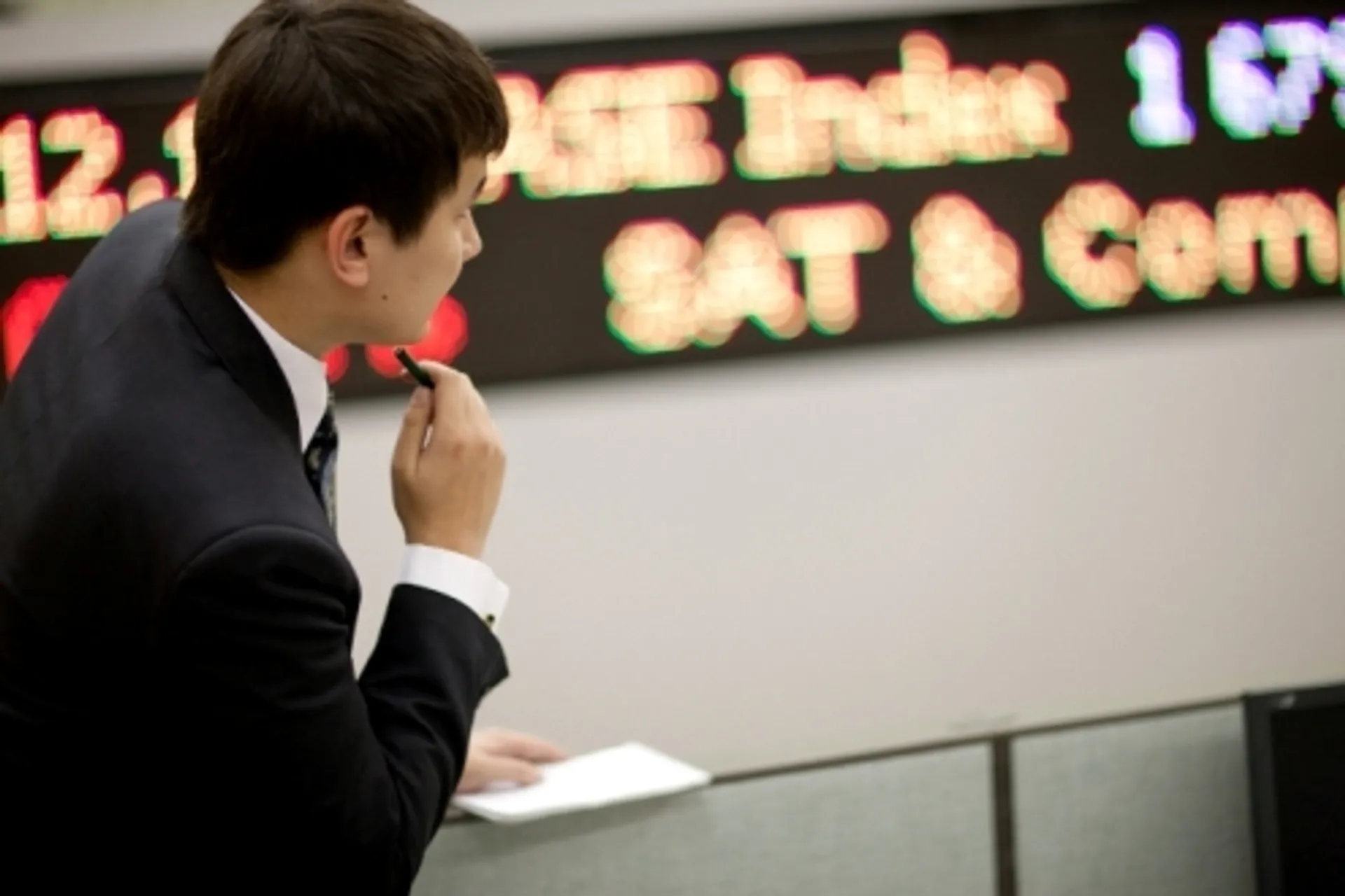 Капитал - Брокеры сделают скидку на Народное IPO