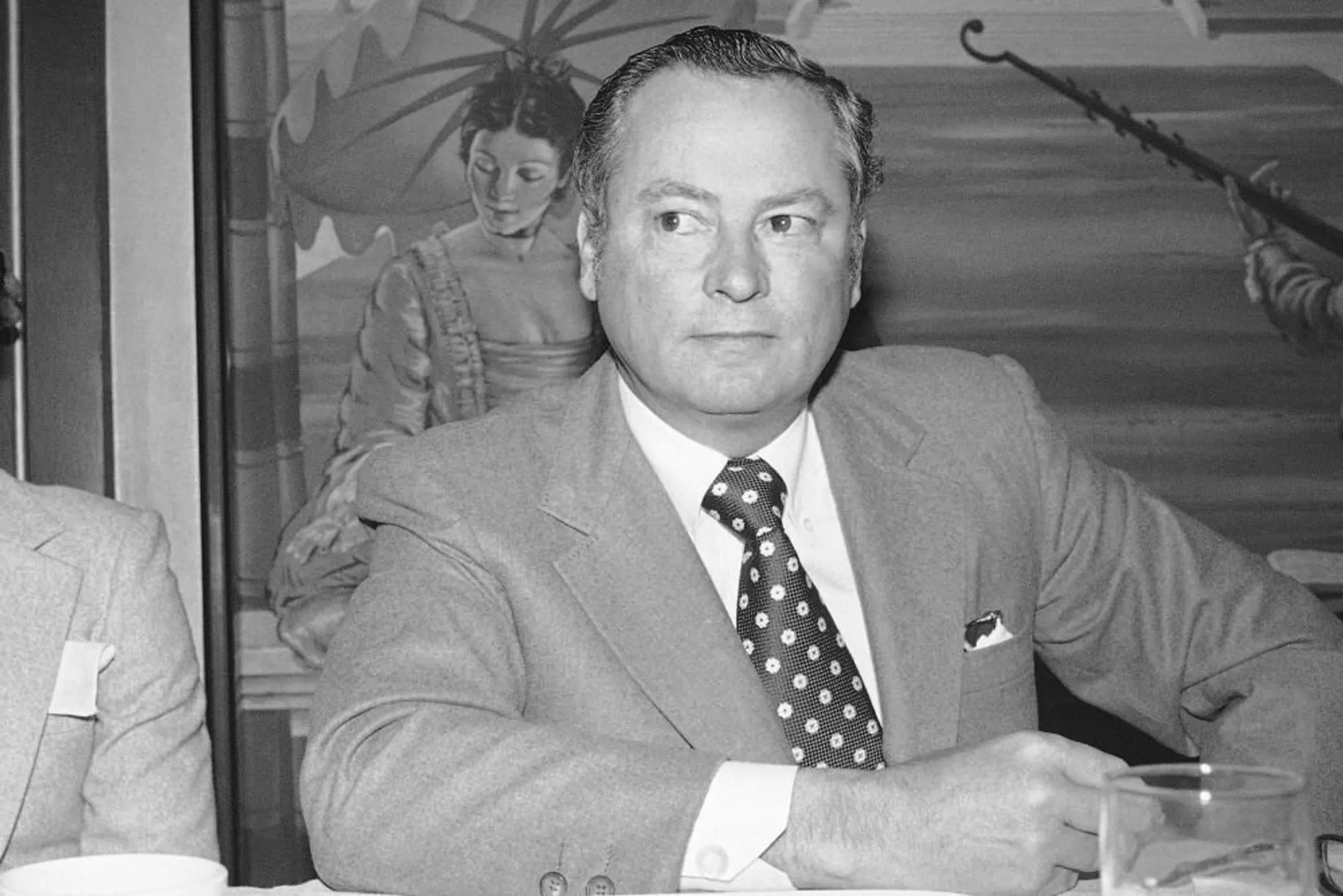 Бэррон Хилтон