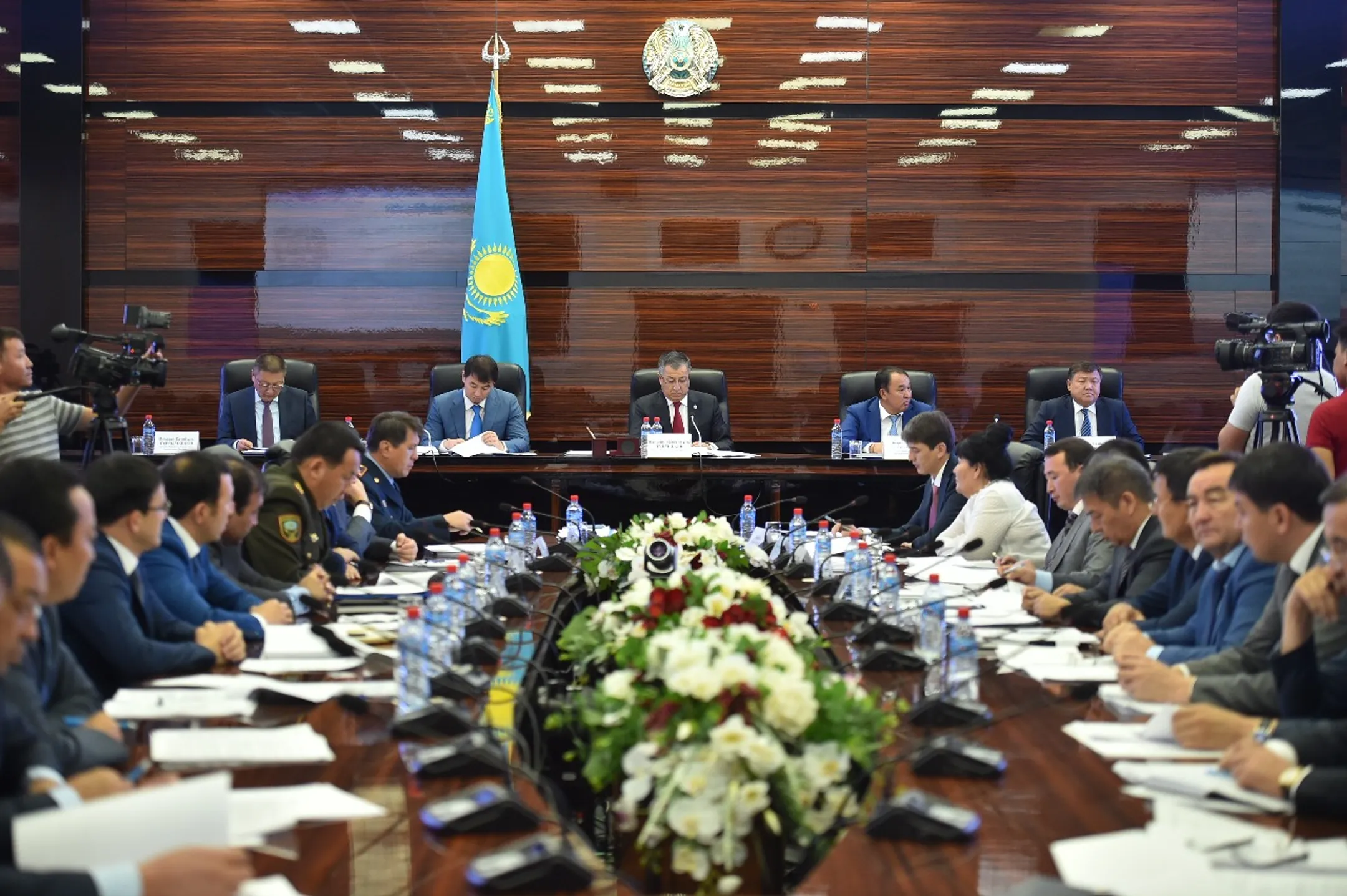 Нельзя проявлять халатность в вопросах повышения качества оказания госуслуг - Image Kapital.kz
