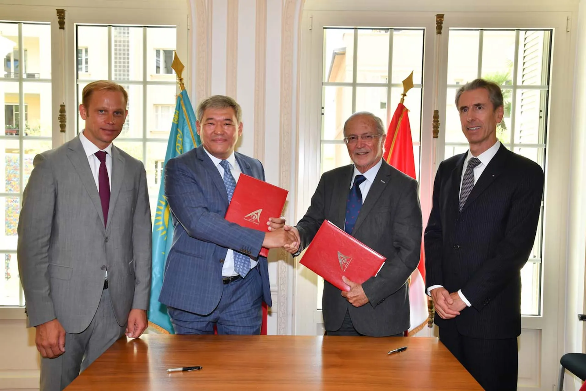 Капитал - Фонд Принца Монако намерен сотрудничать с Казахстанским центром зеленых технологий