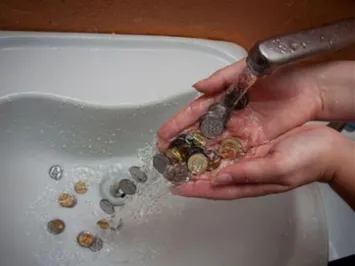 В июне в двух городах Казахстана подорожает вода