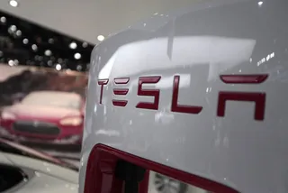 Капитал - Отзыв автомобилей не обрушил акции Tesla