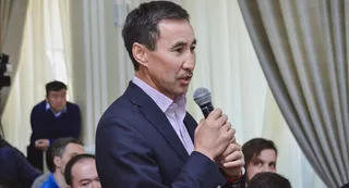 Капитал - Суд продлил арест Муратхану Токмади