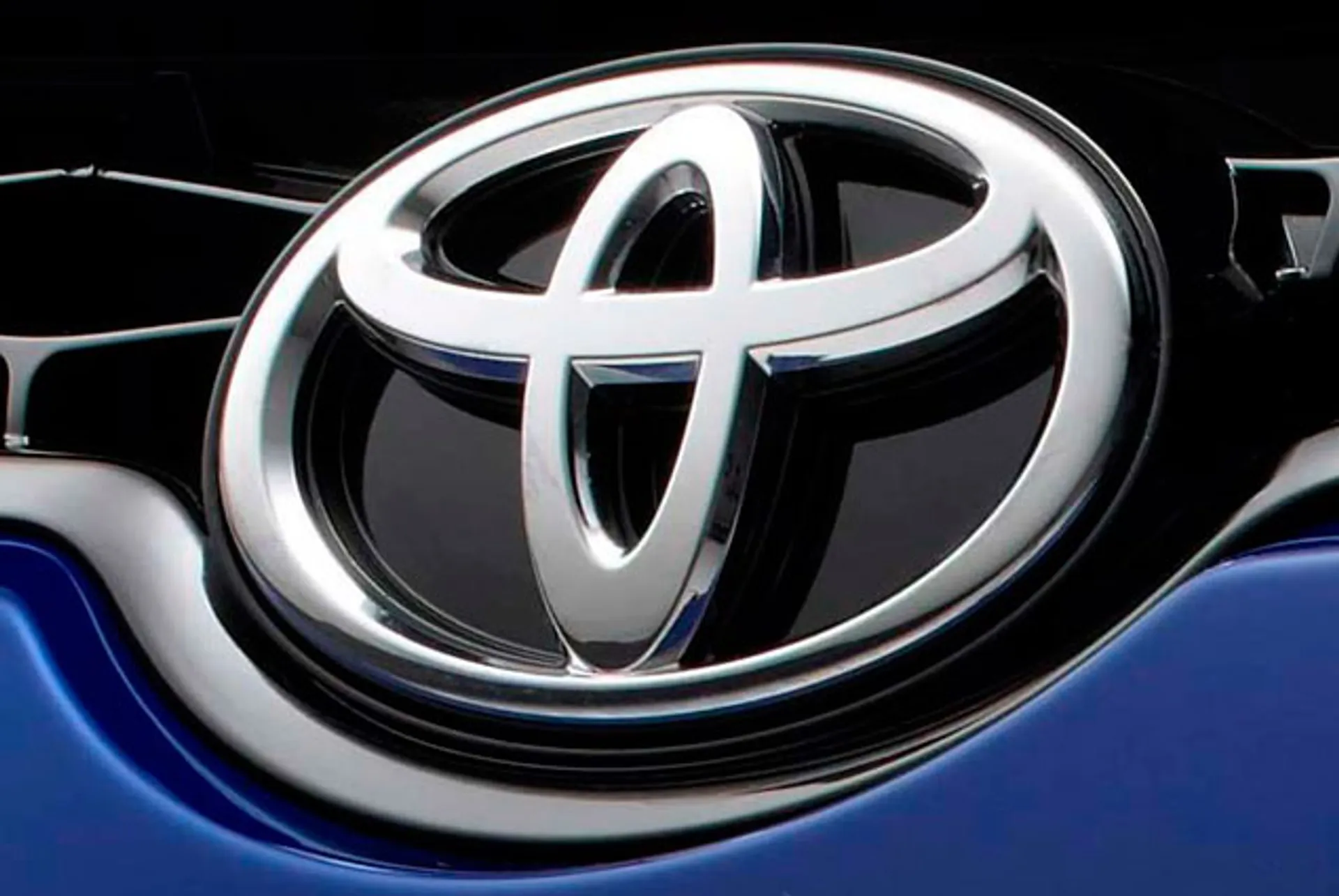 Капитал - Toyota отзывает почти 700 тыс. автомобилей