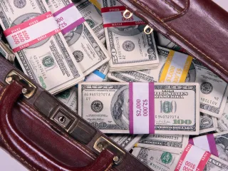 Капитал - В Алматы аферисты сняли со счета клиента банка $1 млн