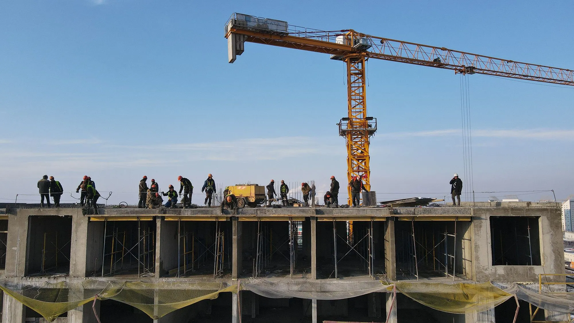 Из каких стран в Казахстан приезжают трудовые мигранты?