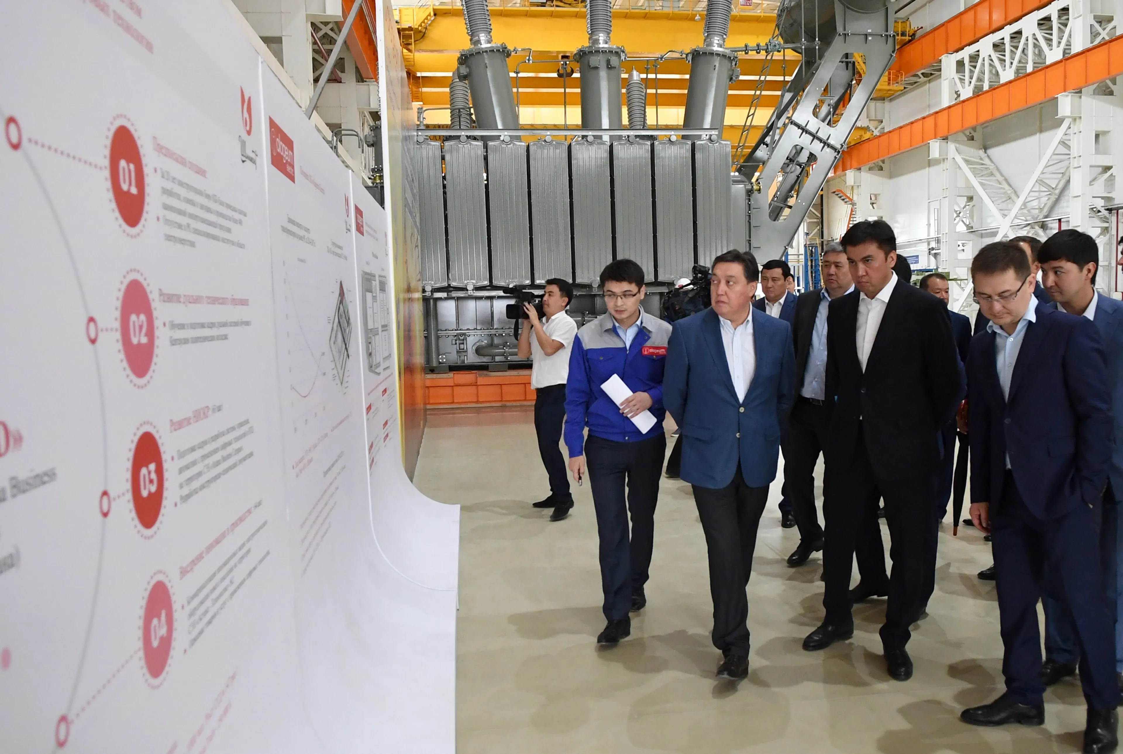 Капитал - Аскар Мамин прибыл с рабочей поездкой в Шымкент