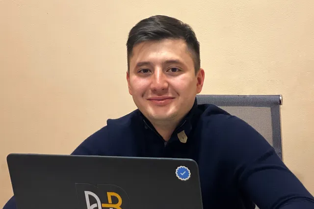 На фото Шамиль Ахмедов, CPO & Co-Founder Akhter Studios