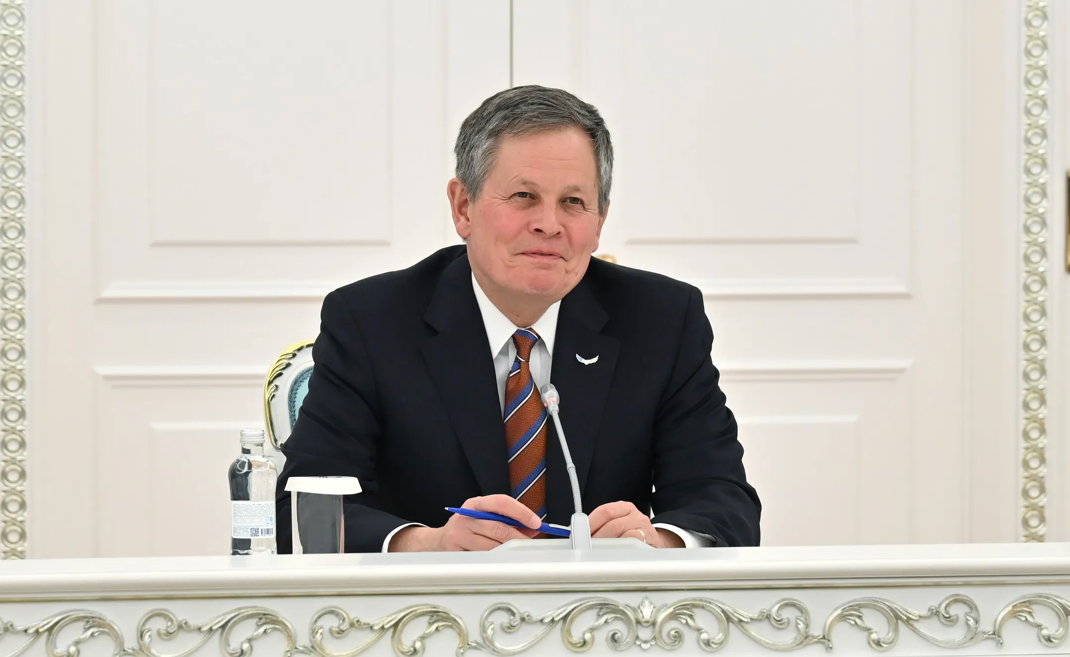 Президент принял американского сенатора Стива Дэйнса - Image Kapital.kz