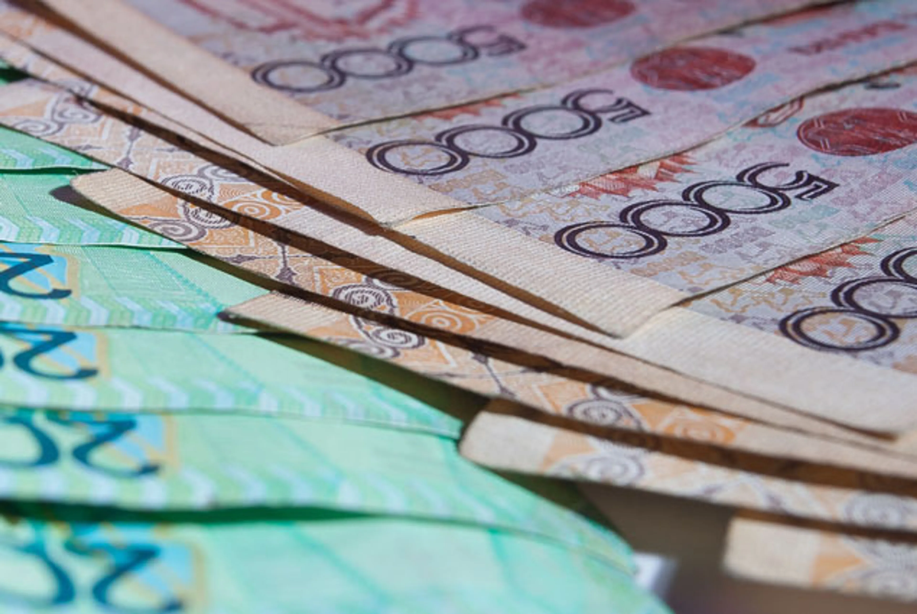 Капитал - Зарплаты казахстанцев вырастут в 1,5 раза в 2019 году