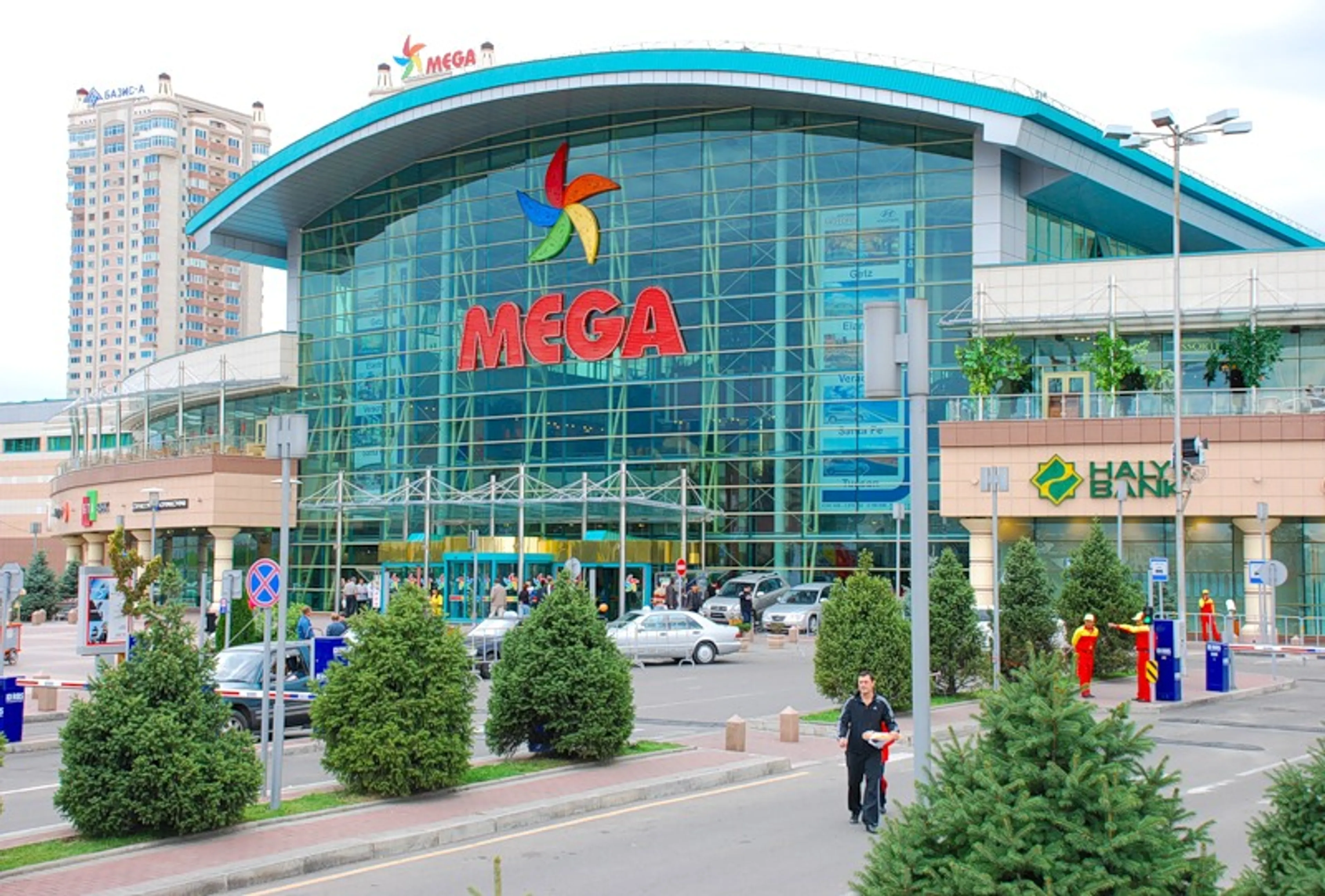 Капитал - Алматы возвращается к обычной жизни