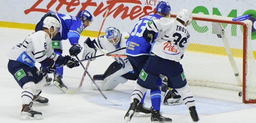 Капитал - «Барыс» обыграл на своем льду «Медвешчак»