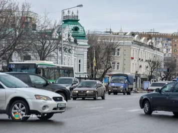 Около 400 штрафов наложено на столичных таксистов-нелегалов