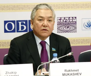 Капитал - Нового члена Конституционного совета выбрали в Сенате