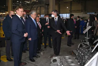 Капитал - Касым-Жомарт Токаев посетил предприятия «КАМАЗ» и «ТАНЕКО»