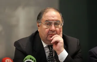 Капитал - Олигарх Усманов отойдет от дел