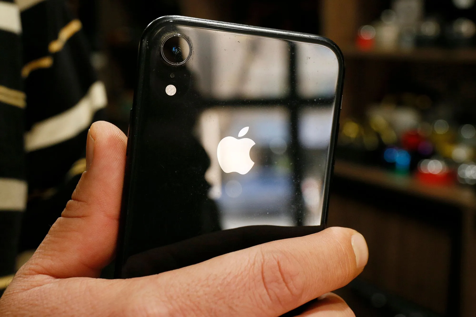 Apple инвестирует дополнительные $100 млрд в экономику США - Дональд Трамп