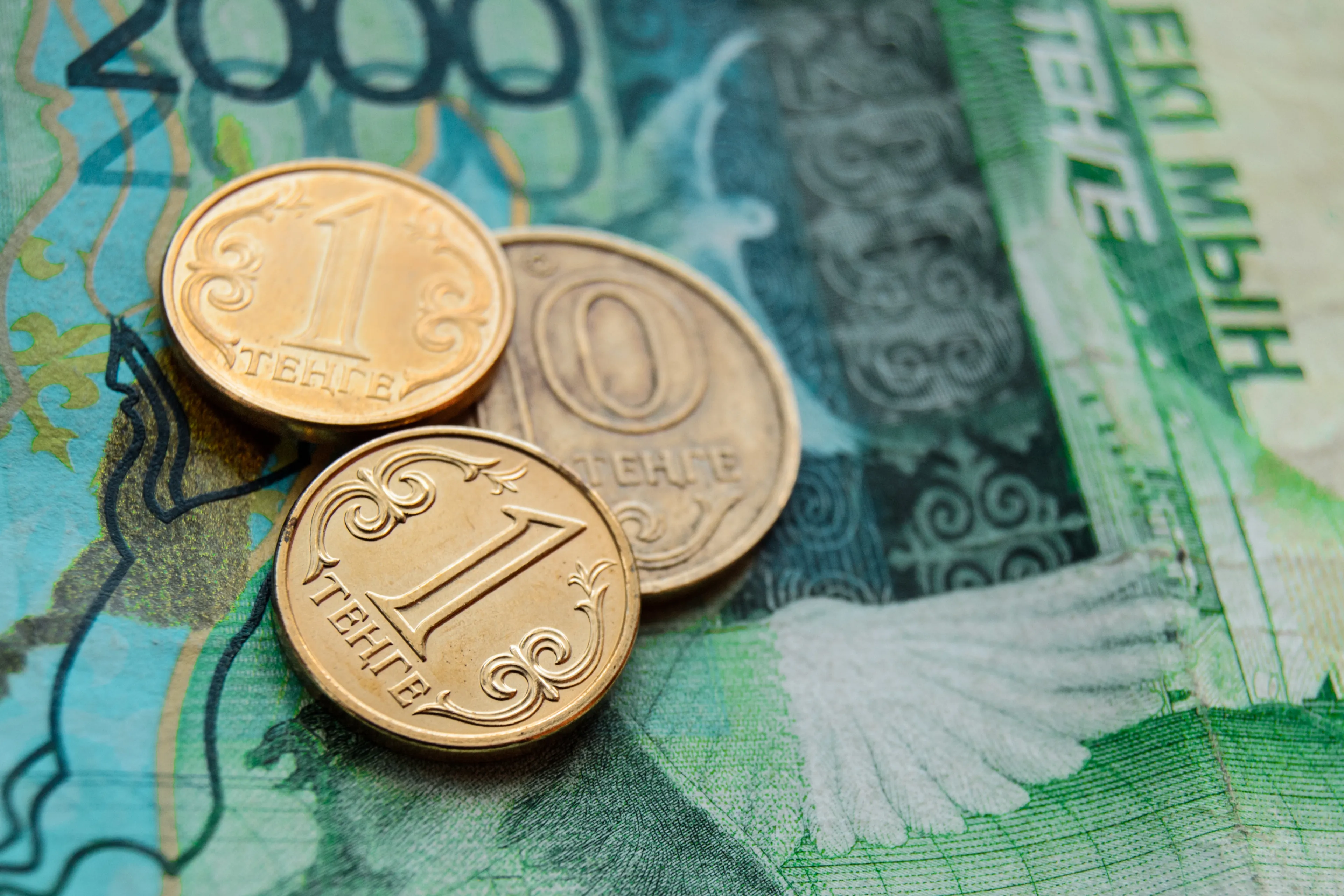 Капитал - Торги закрылись на отметке 386,8 тенге за доллар