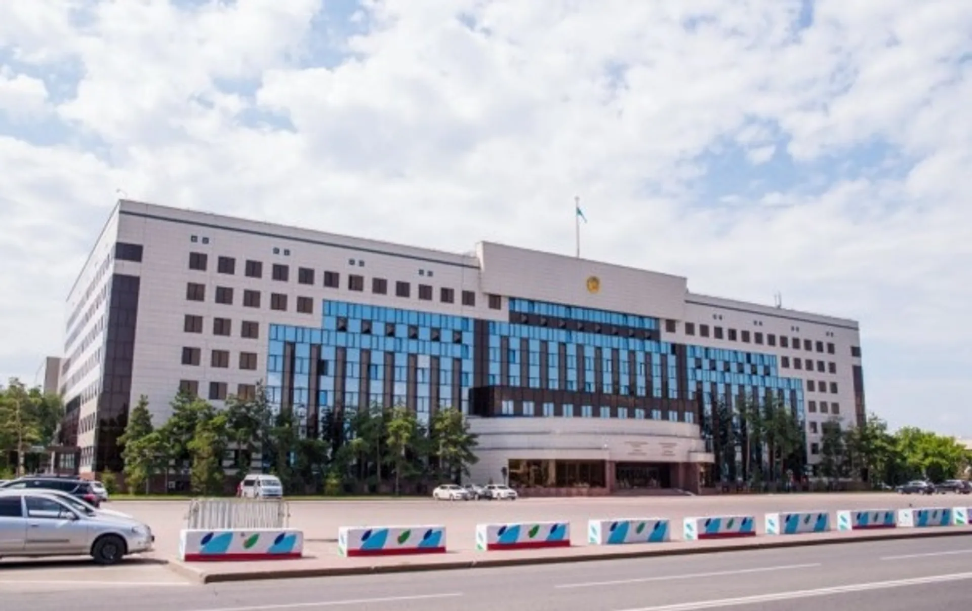 Капитал - Государственная служба стала более привлекательной