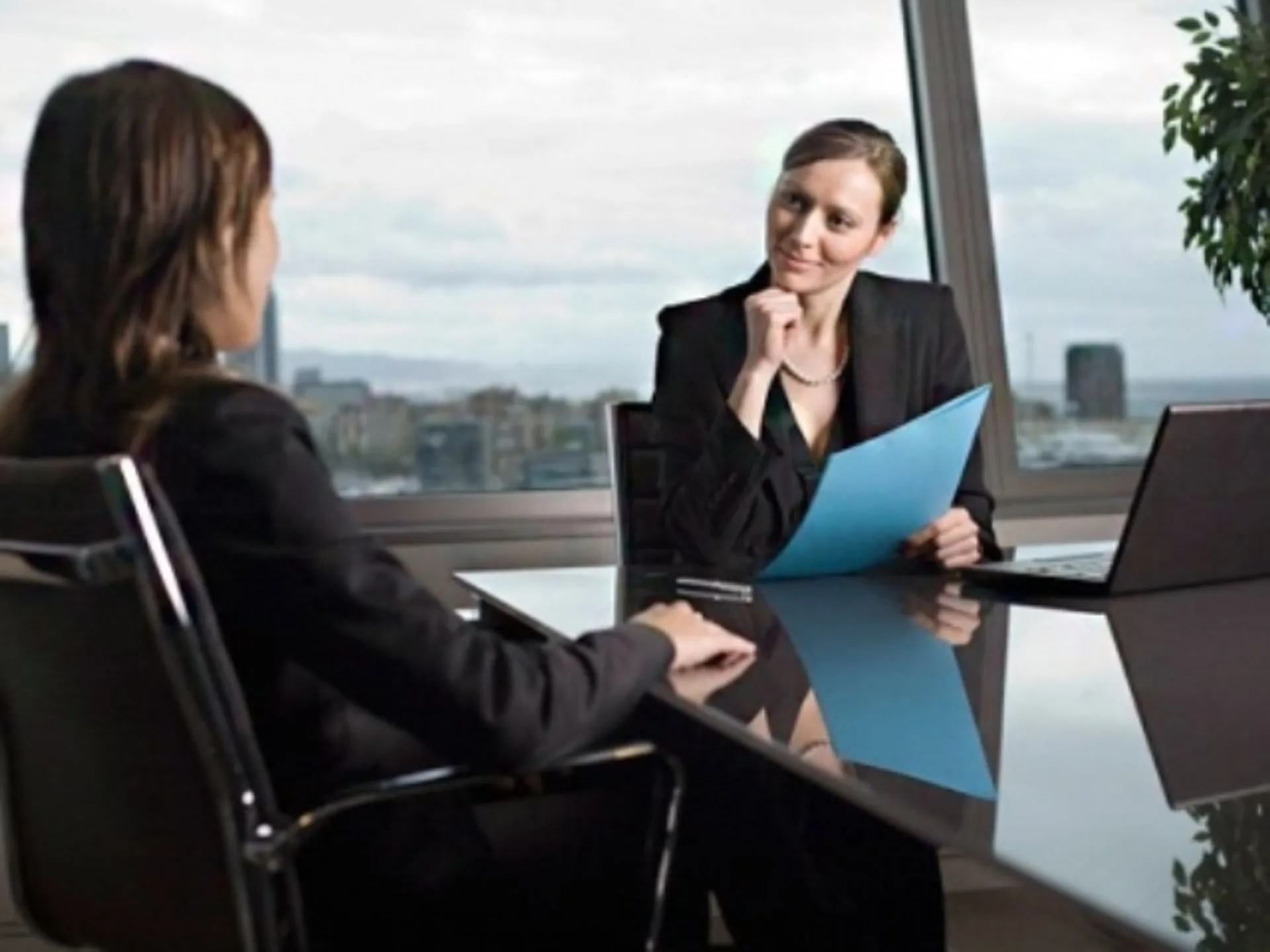 Капитал - Казахстан испытывает жесткий дефицит кадров