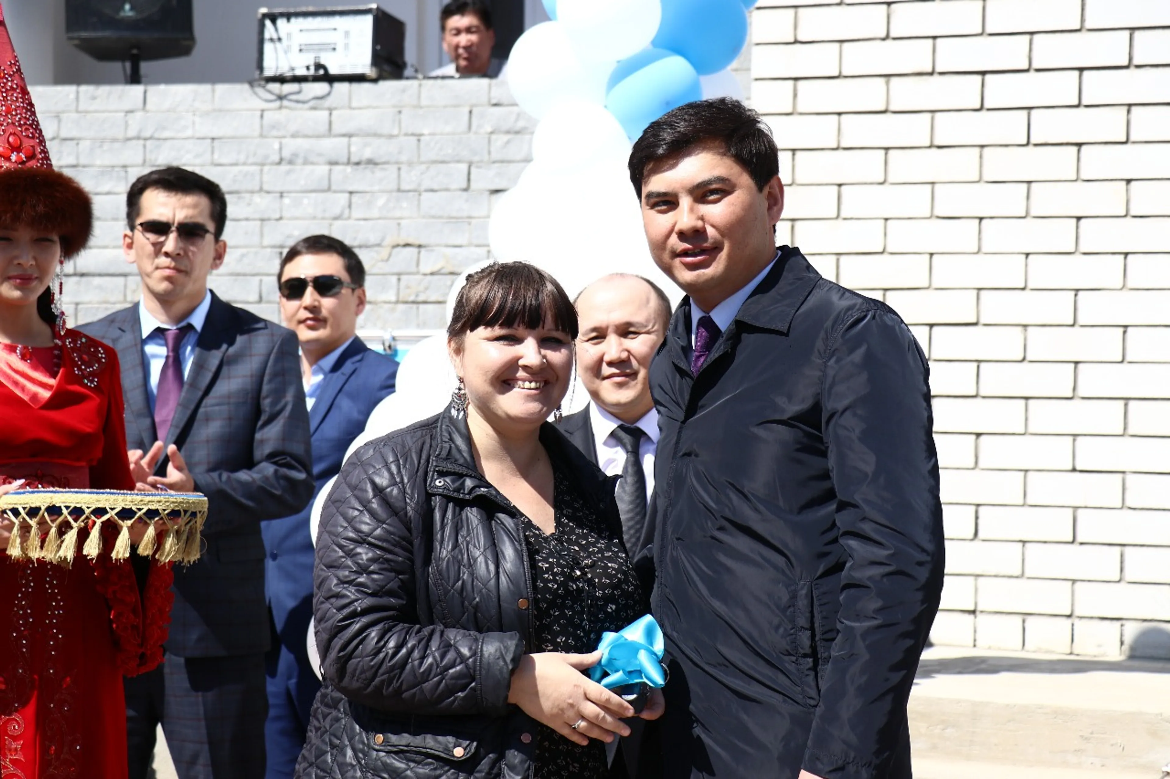 Капитал - В Атырау 300 семей получили квартиры по Нурлы жер