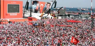 Капитал - В Стамбуле прошел митинг против мятежников