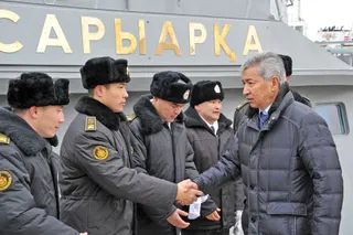 Капитал - Министр обороны проинспектировал Актауский гарнизон