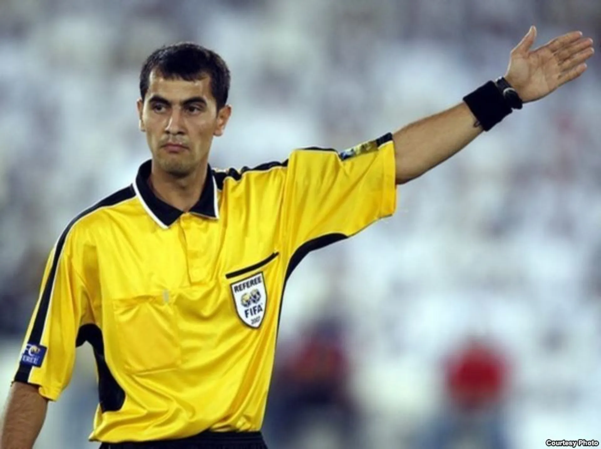 Капитал - ФИФА хочет отменить возрастной ценз для судей