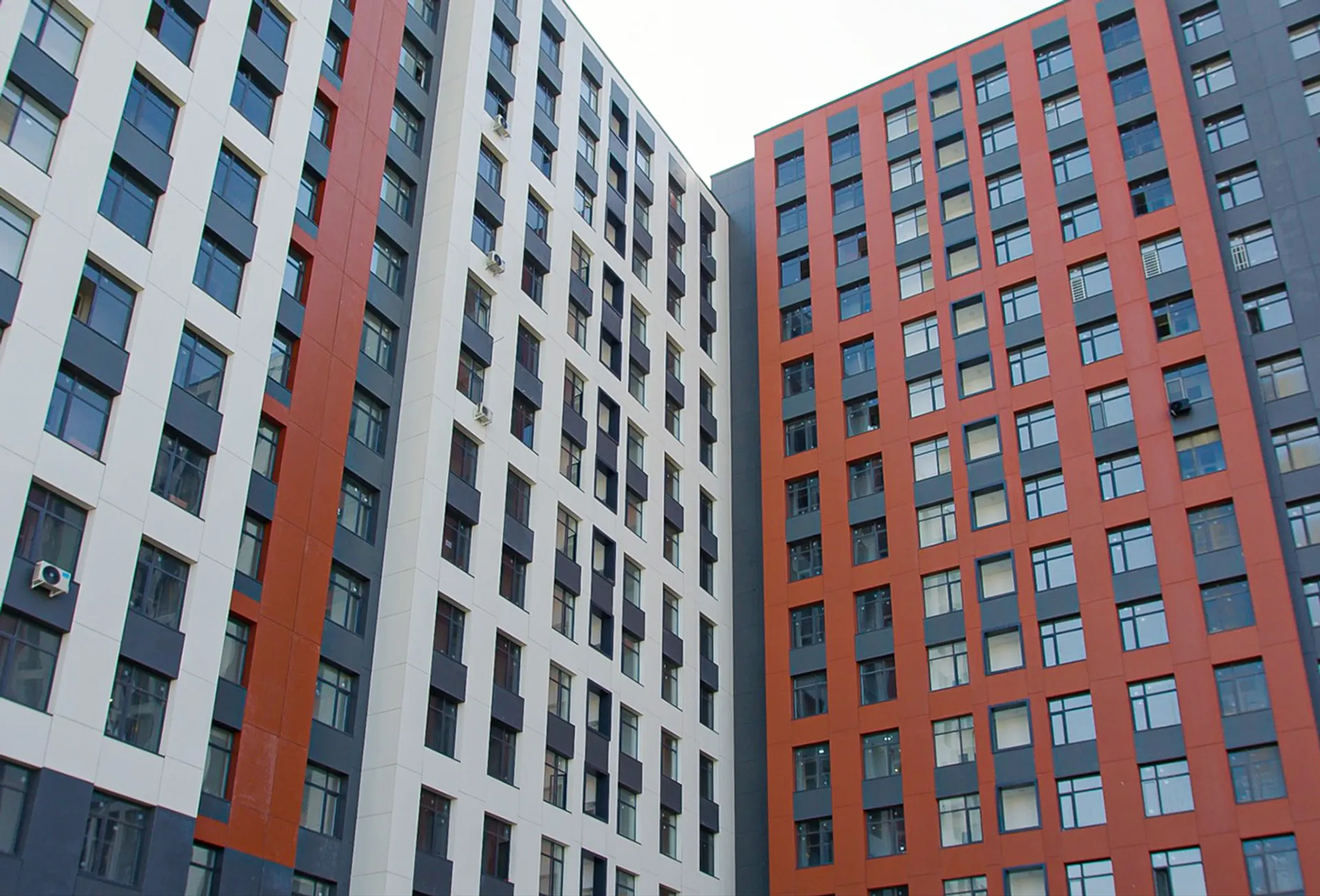 Капитал - Freedom Finance Bank лидирует по принятым заявкам по ипотеке «7-20-25» с начала года