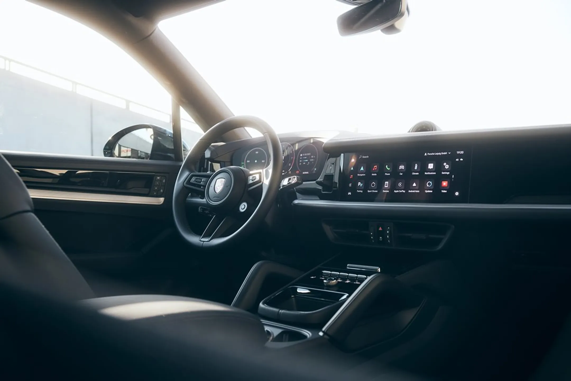 Porsche Cayenne третьего поколения появятся в Казахстане в июле 2023 года - Image Kapital.kz