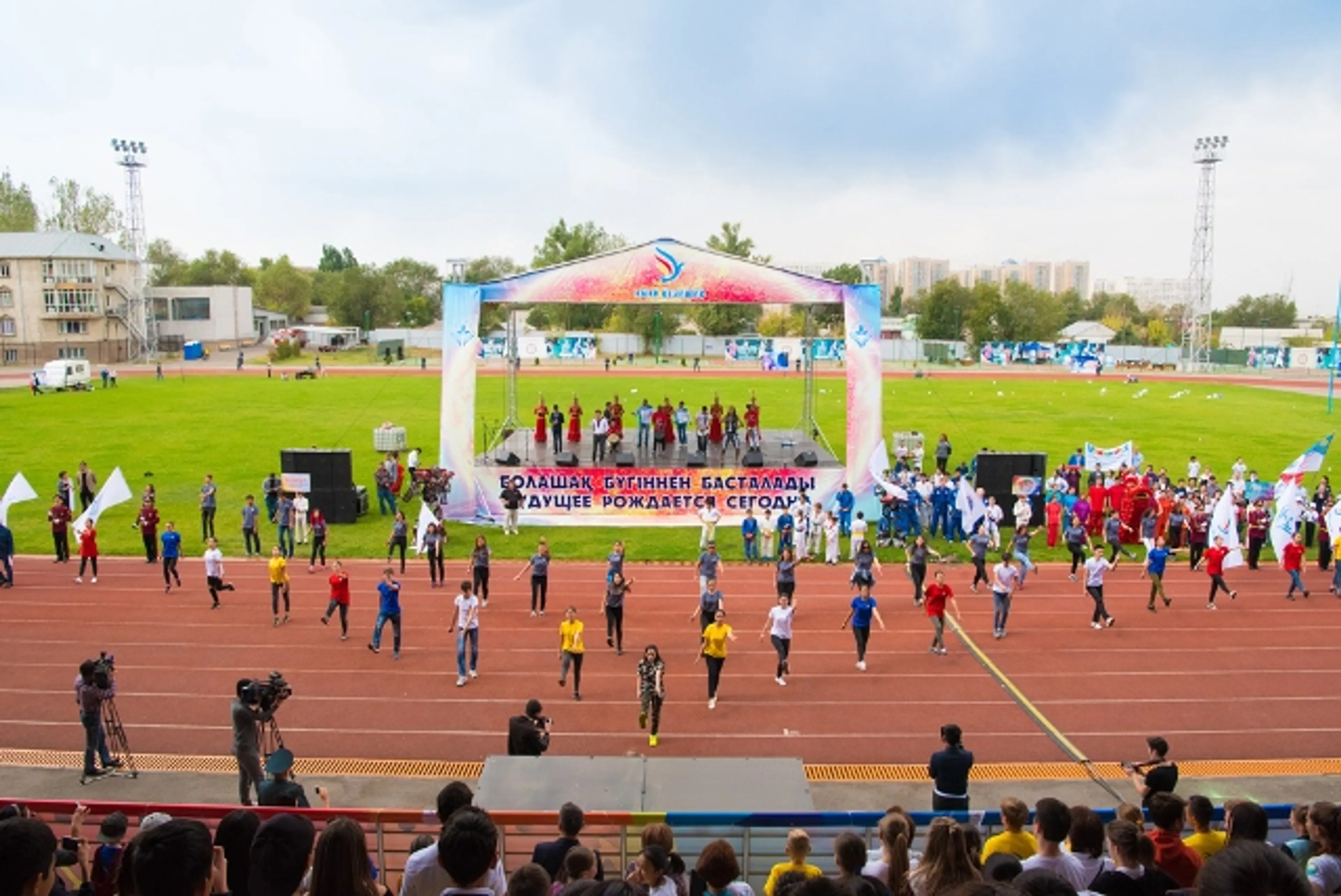 Капитал - Участниками фестиваля «Аман келешек» стали свыше 3000 детей