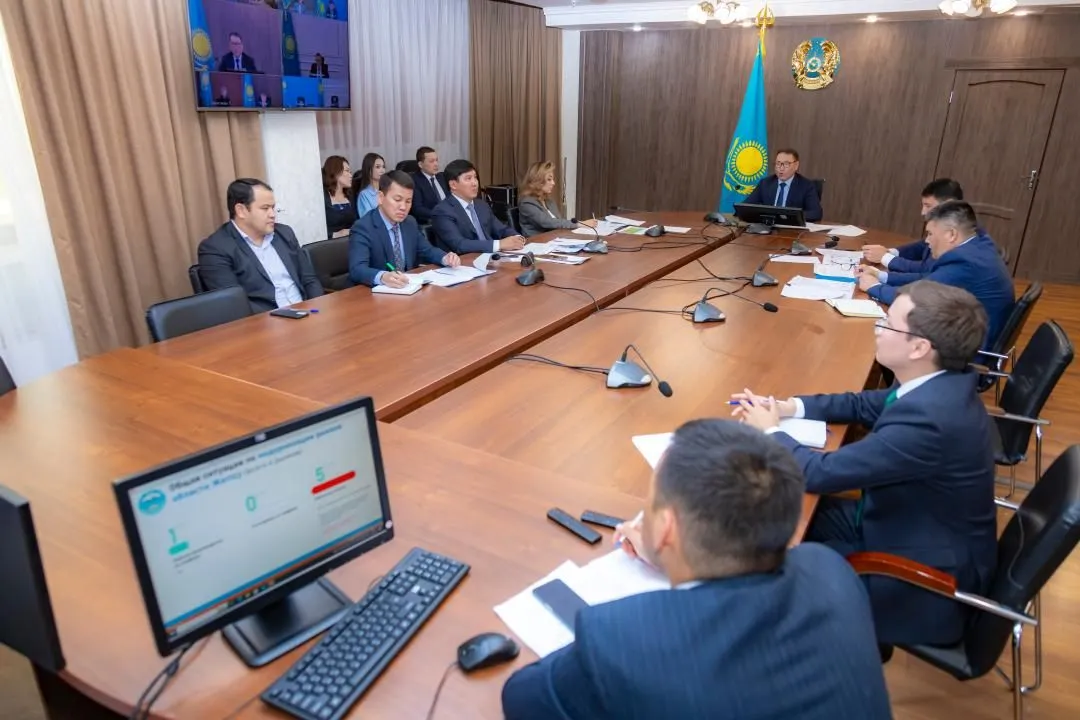 Арман Шаккалиев потребовал ускорить модернизацию торговых рынков