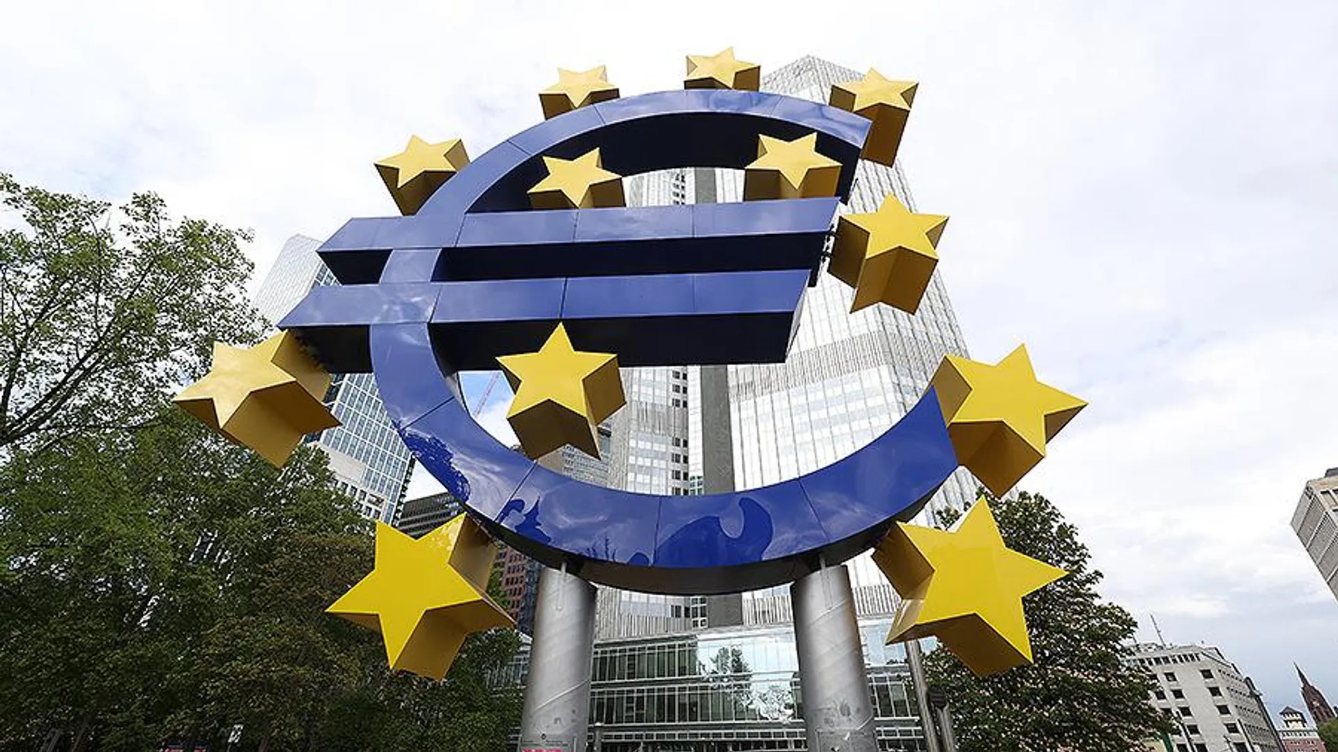 Капитал - ЕЦБ улучшил прогноз роста ВВП еврозоны в 2021 году
