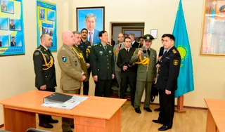 Капитал - Атташе из 20 стран ознакомили с деятельностью военной полиции