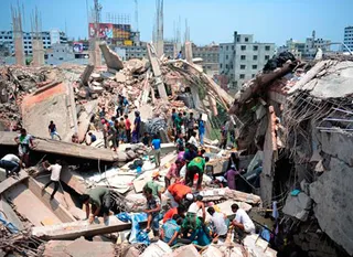 Капитал - Названы причины обрушения фабрики в Бангладеш