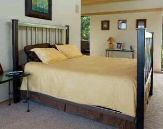 Капитал - Хранить деньги под матрасом безопаснее, чем в банке