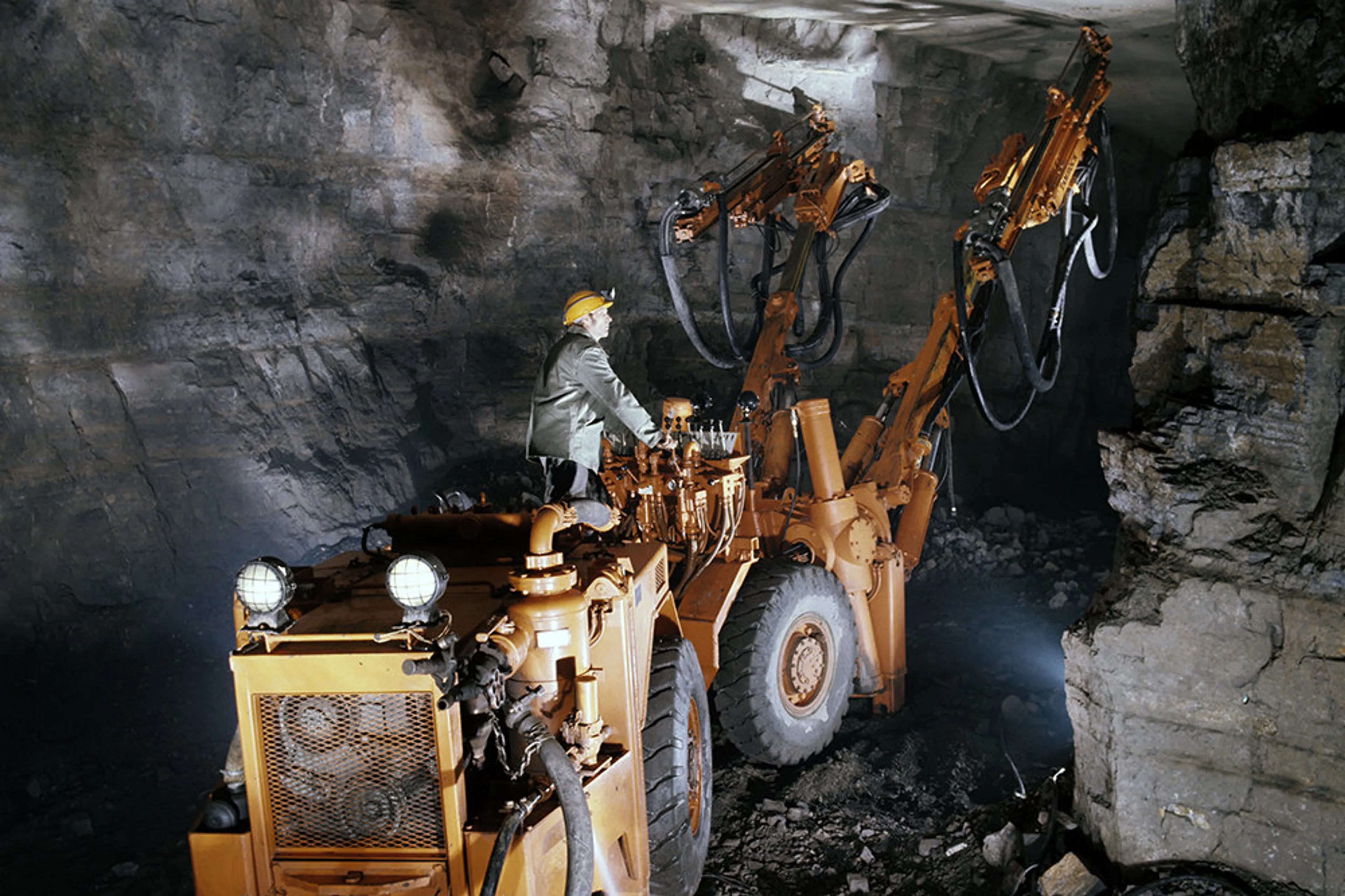 Капитал - Казахстан увеличил экспорт свинца на 74%