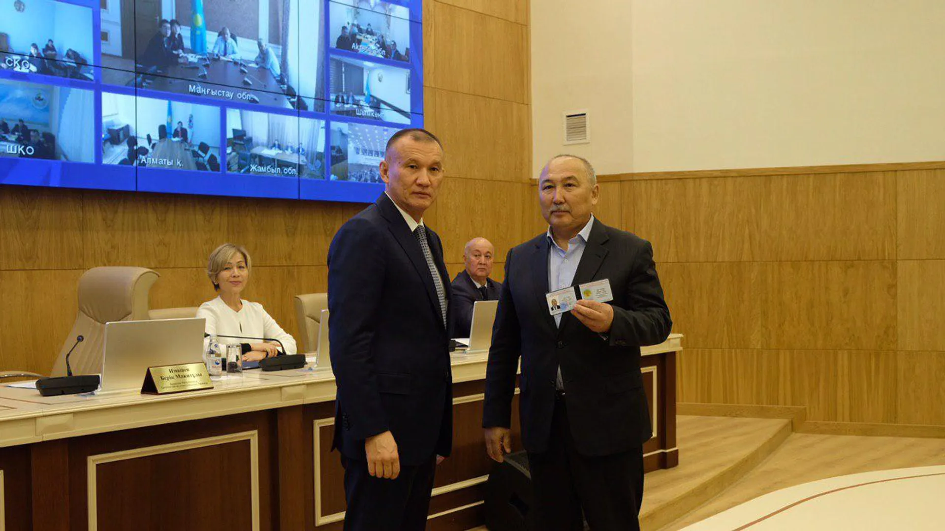 Капитал - Амангельди Таспихов зарегистрирован кандидатом в Президенты