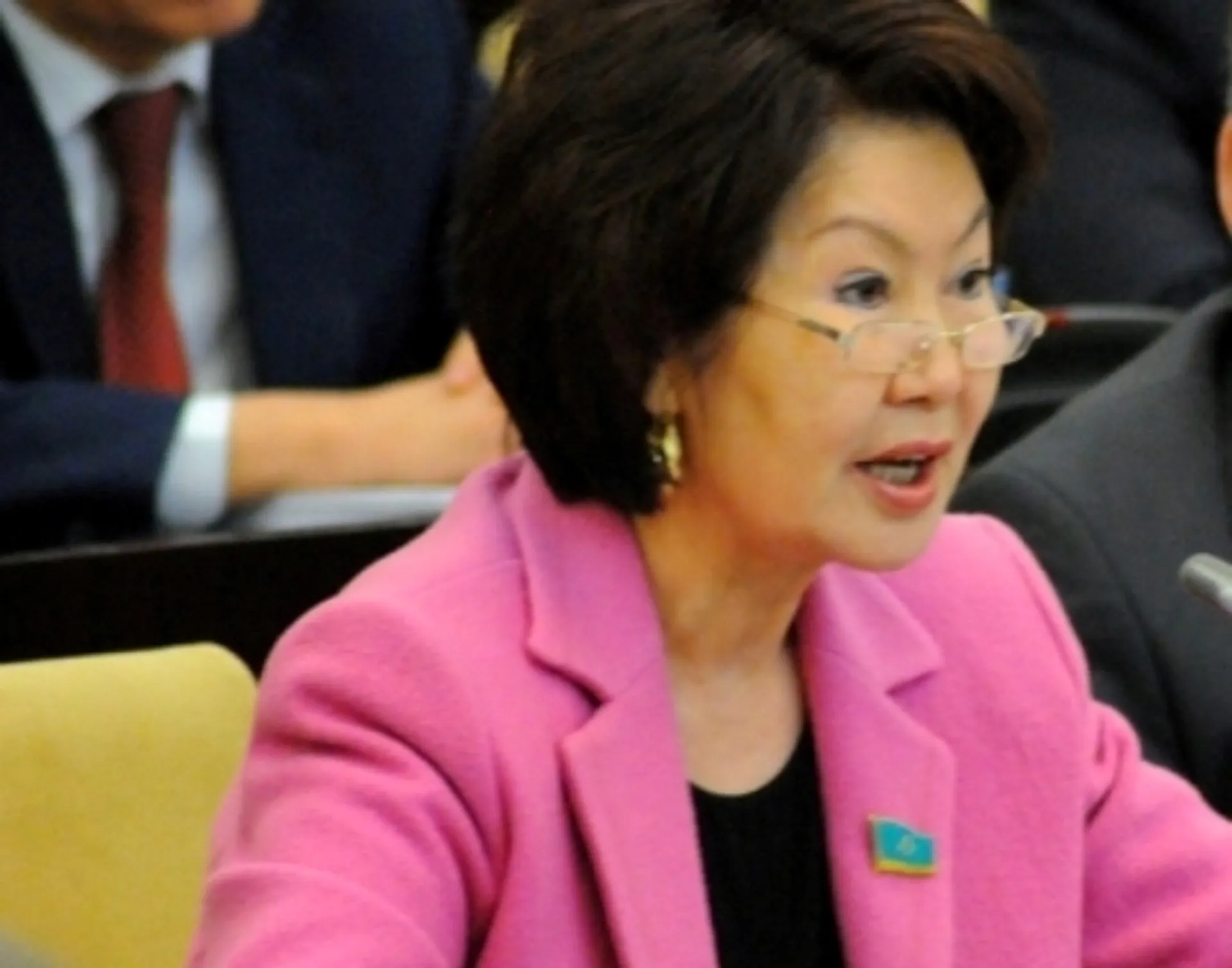 Капитал - Джалмагамбетова  возмущена поведением Келимбетова