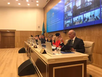 ЦИК выдал подписные листы двум кандидатам в президенты РК