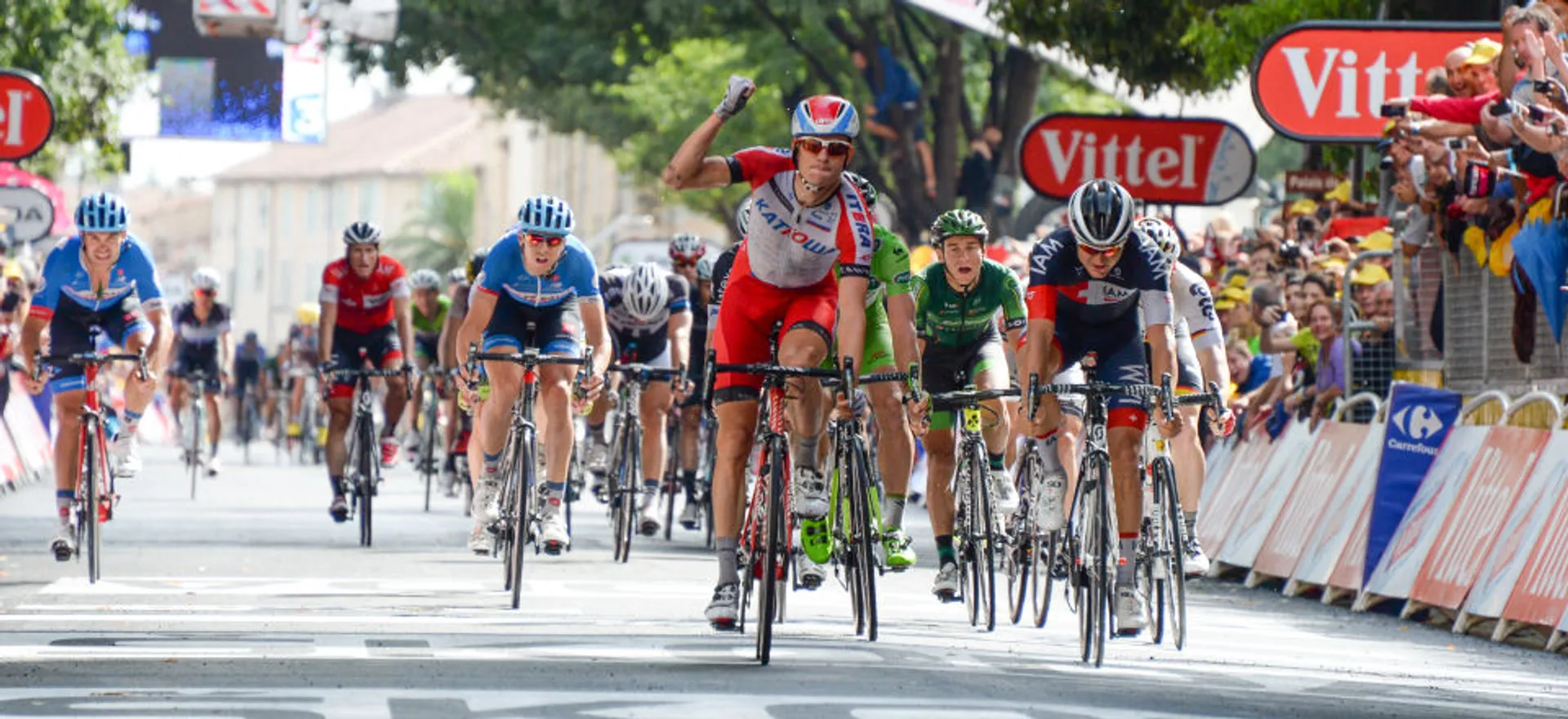 Капитал - Александр Кристофф выиграл 15-й этап «Тур де Франс»