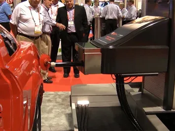 Робот заправит вашу машину