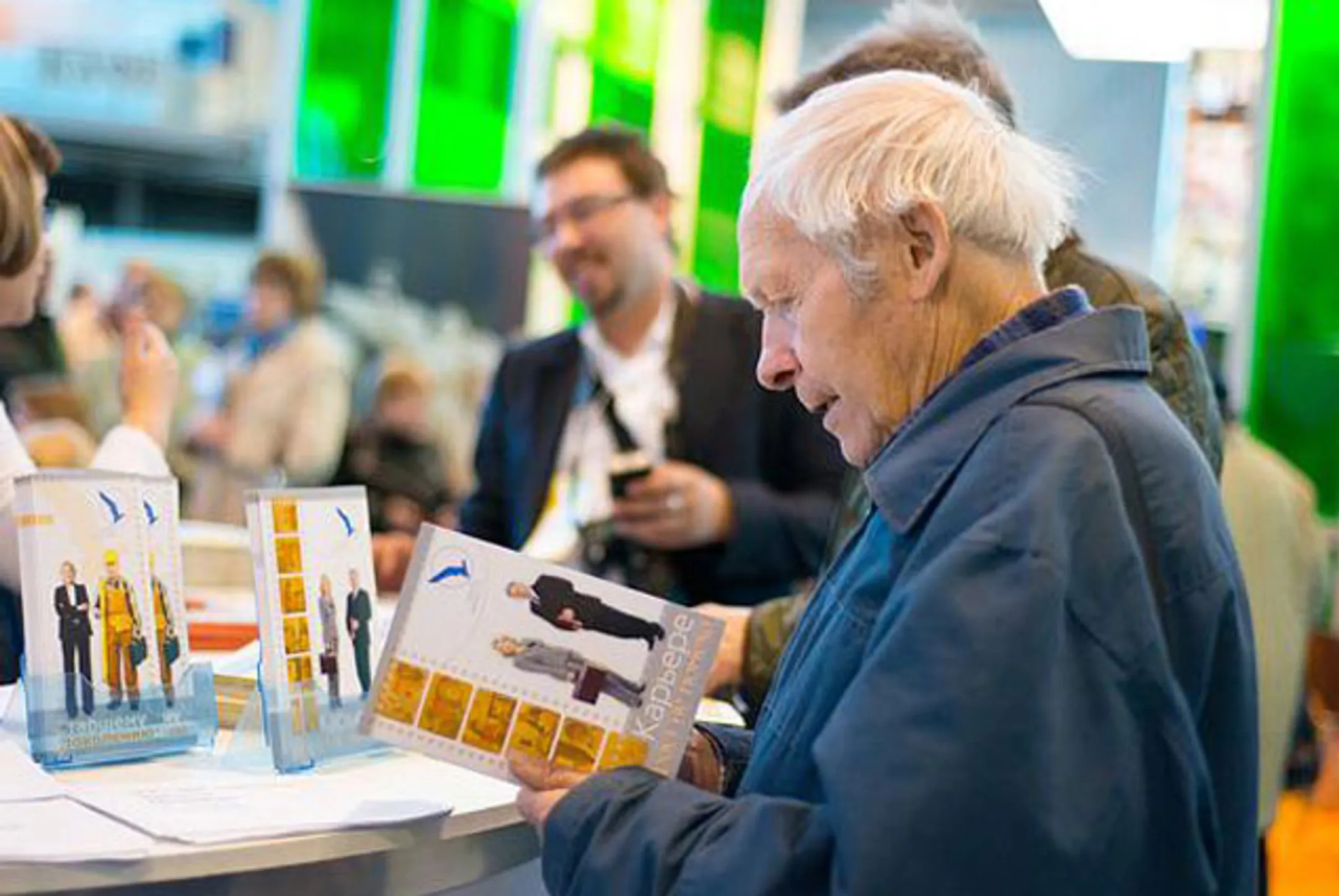 Возрастные работники не спешат покидать рабочие места - Image Kapital.kz