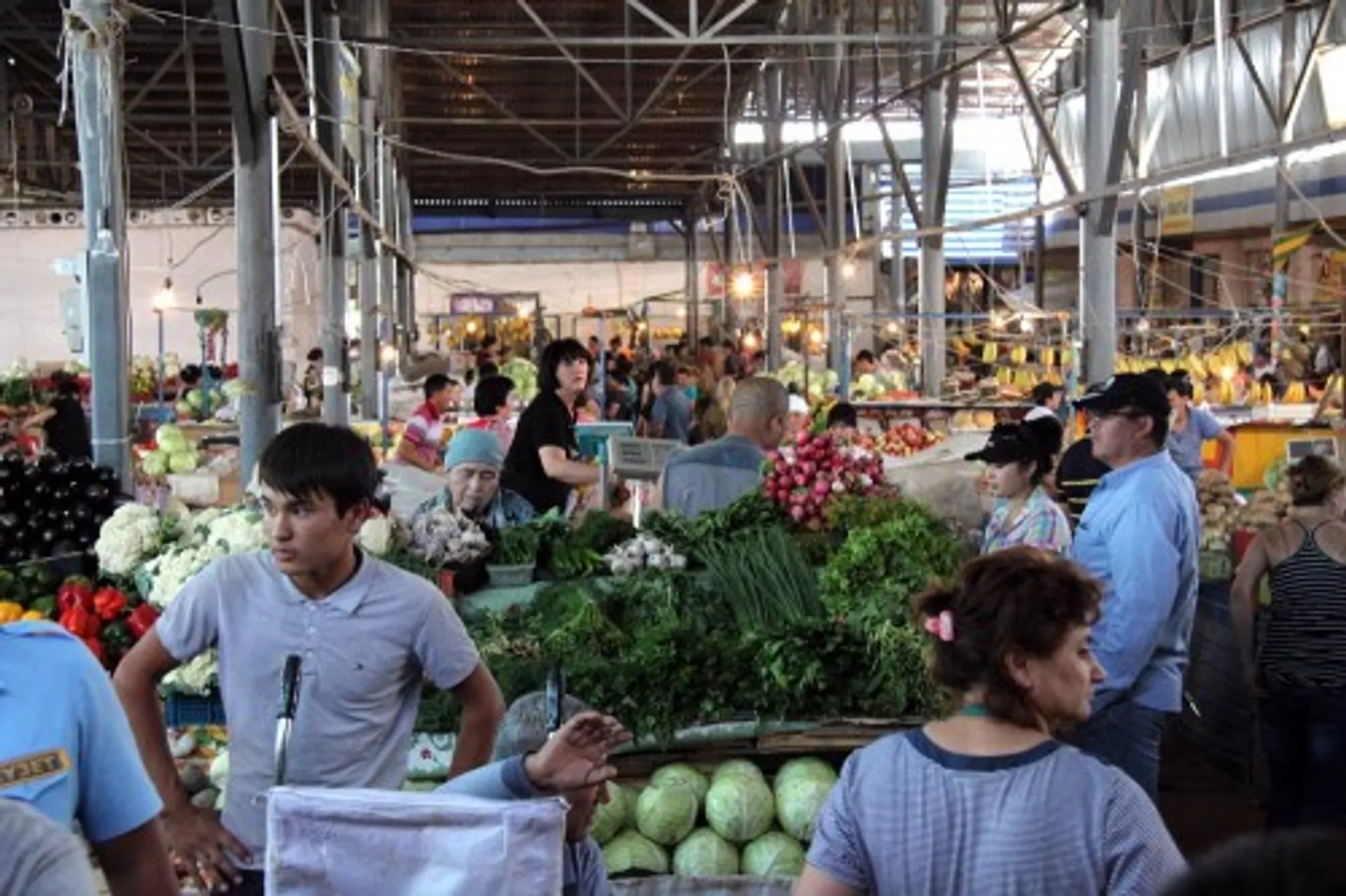 Капитал - В Южном Казахстане 40% рынков принадлежат физическим лицам