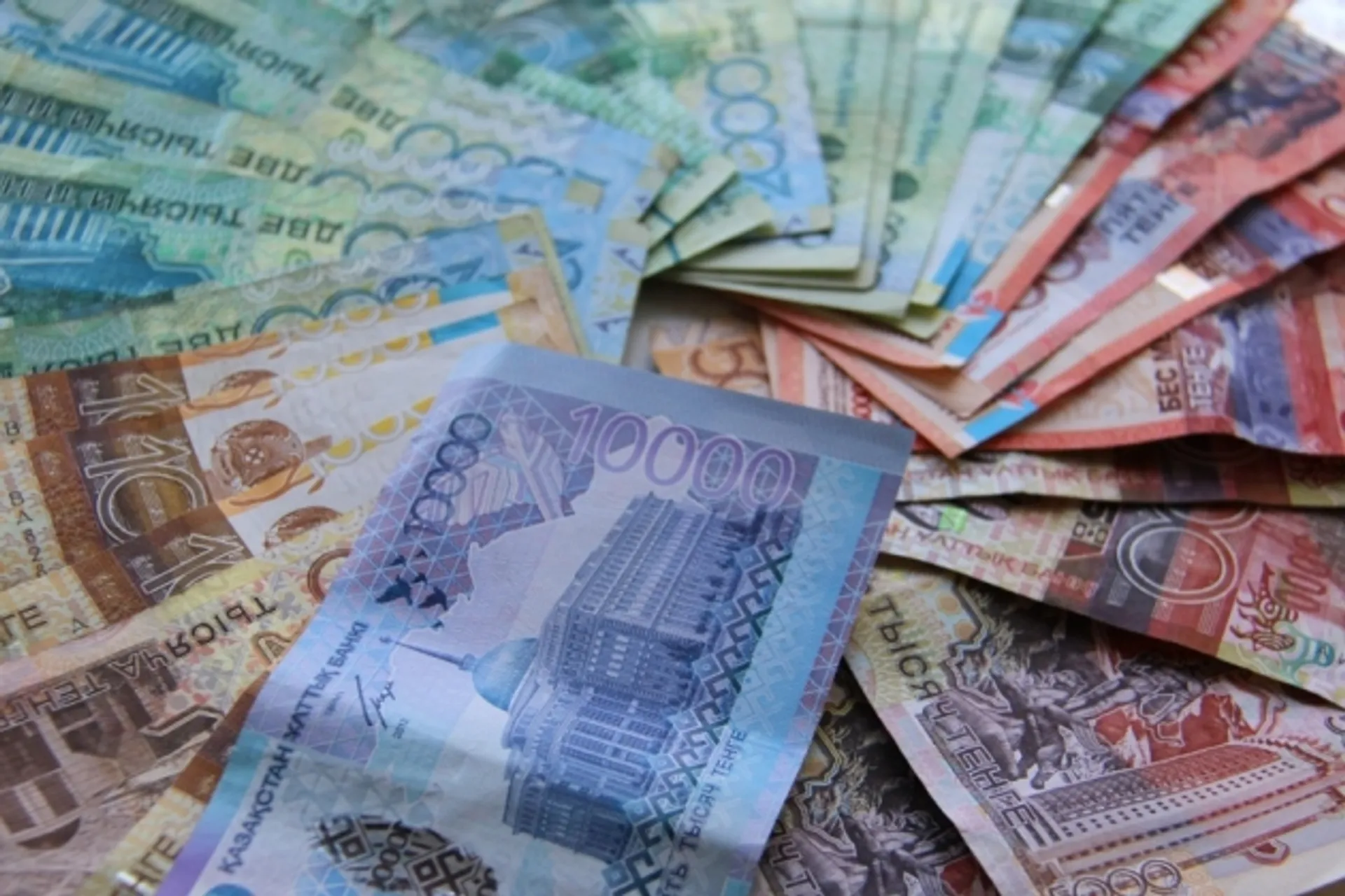 Капитал - Самрук-Казына должен 1 трлн 177 млрд тенге