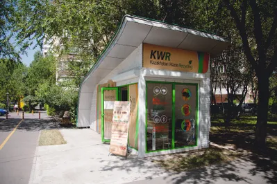 В Алматы осуществляется прием вторсырья