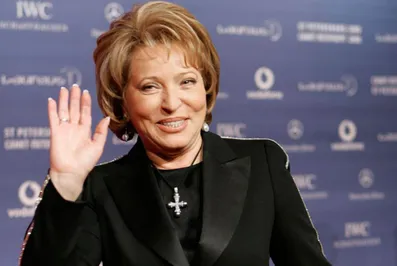 Запад ввел санкции против чиновников РФ